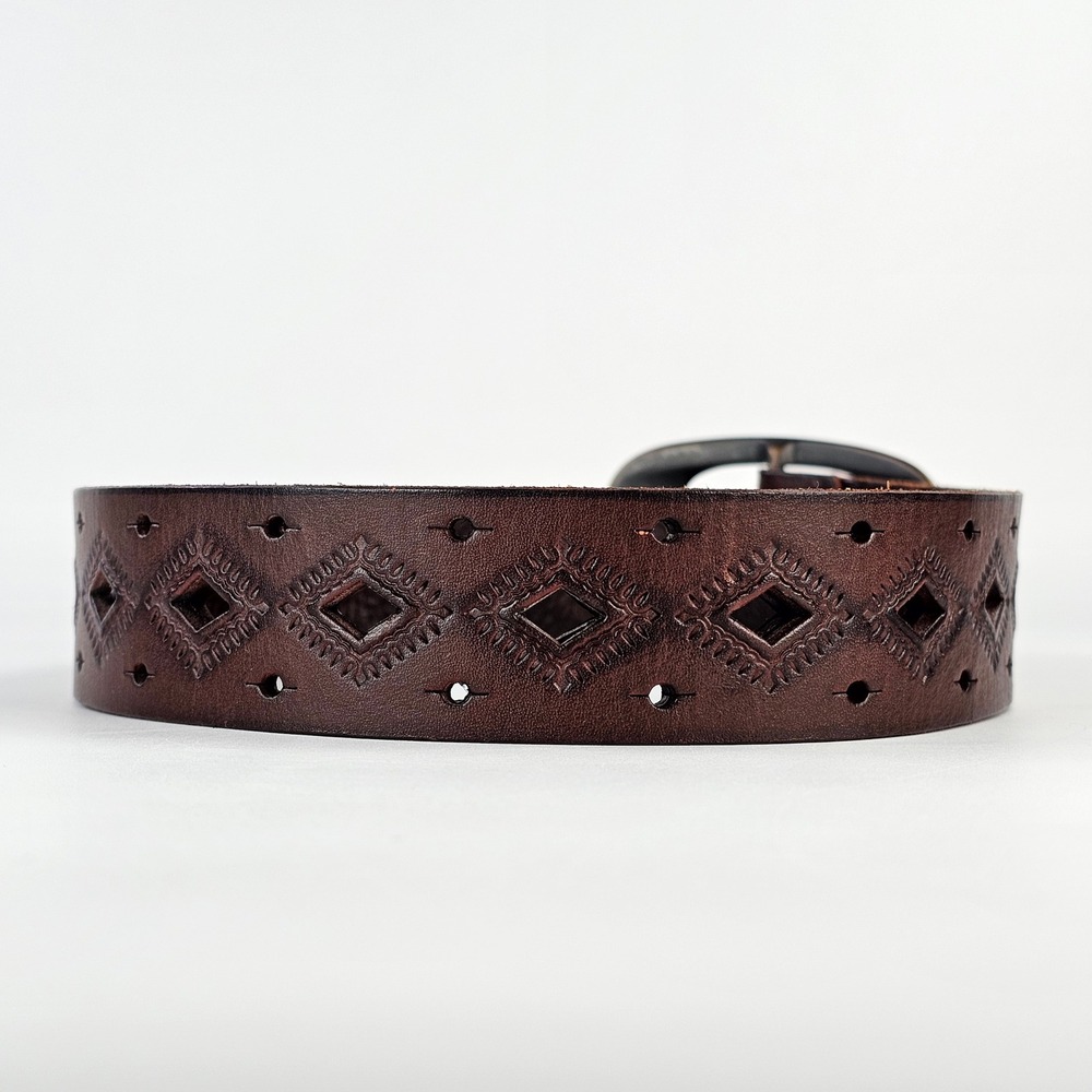 Fossil Brown Leather Diamond Cutout Western Belt Dark Metallic Buckle 41.5 Inch - Picture 9 of 9
